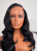 Charger l'image dans la galerie, lola perruque closure HD rawhair
