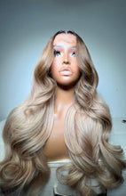 Charger l'image dans la galerie, Wig Whitney
