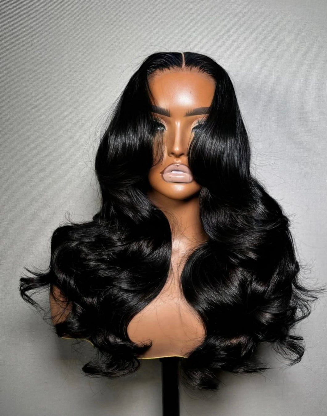 Rawhair  lace wig lara wavy 22p