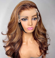 Charger l&#39;image dans la galerie, Wigs référence Solange lace frontal wigs 24p
